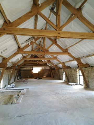 ENSEMBLE IMMOBILIER POUR EVENEMENTIEL