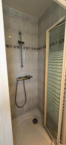 Elne Villa 4 faces 5 pièces de 150 m2 avec terrain de plus de 600 m²
