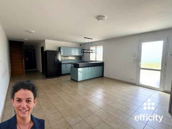 Local Commercial
        
        - 500 m² Exclusivité 495 000 € *