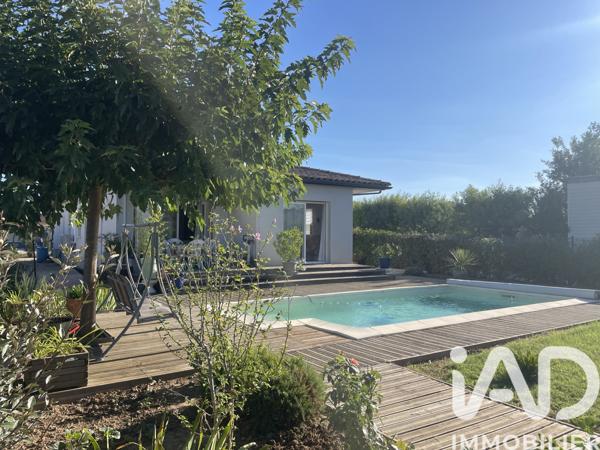 Maison à vendre 4 pièces 96 m² Vallon-Pont-d'Arc