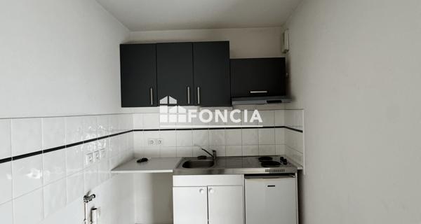 À vendre Studio 29.86 m² - Bordeaux 33000