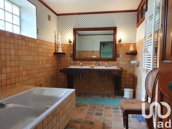 Longère 6 pièces de 163 m² à Saint-Georges-sur-Cher (41400)