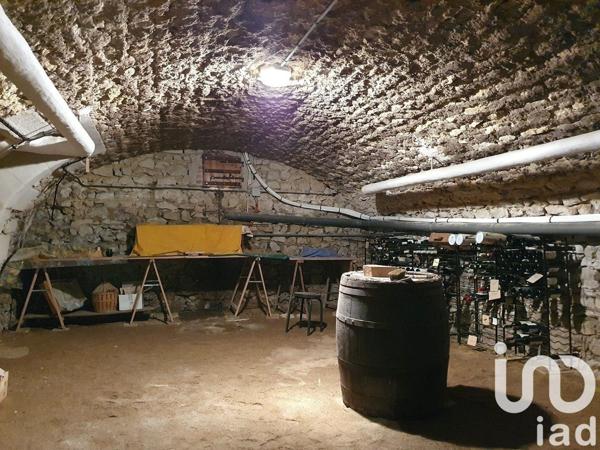 Longère 6 pièces de 163 m² à Saint-Georges-sur-Cher (41400)