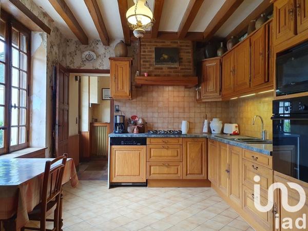 Longère 6 pièces de 163 m² à Saint-Georges-sur-Cher (41400)