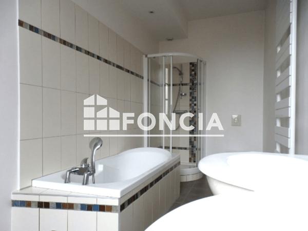 Location Appartement 3 pièces 122.29 m² - 1 PLACE GRAMONT Pau 64000