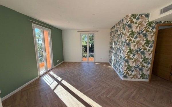 Appartement à louer    3 pièces •  Carros