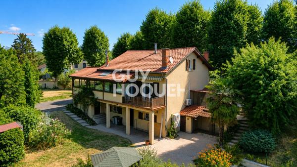 Maison Montbrison
