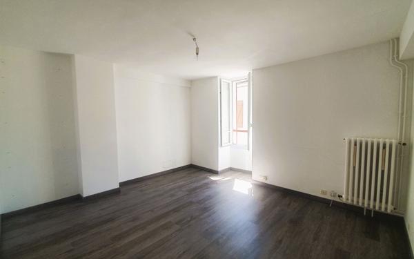 Maison à vendre    4 pièces •  Chaumes-en-Brie