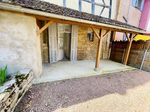 Appartement à louer à Mervans en Saône-et-Loire (71310), ref :