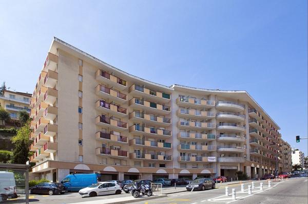INVESTISSEMENT LOCATIF – Nice – Résidence Étudiante Les Estudines Nice Méditerranée - 5,16% de rentabilité