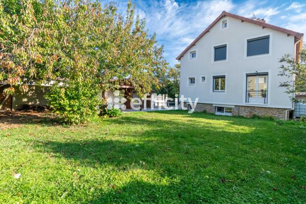 Maison 6 pièces - 148 m²