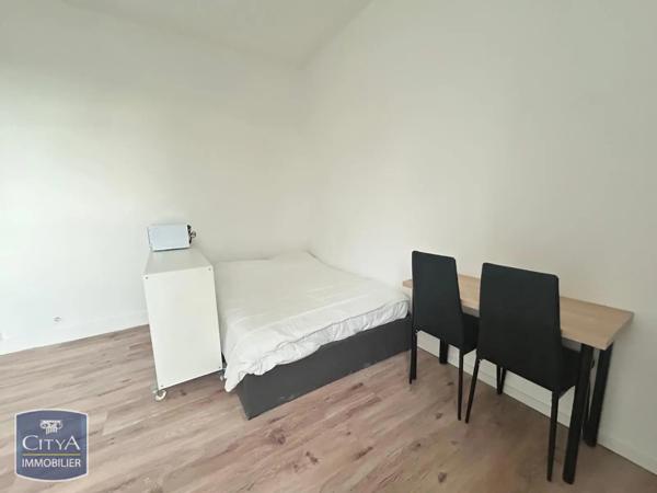 Appartement à louer 1 pièce 21.69m² Saint-Étienne (42000)