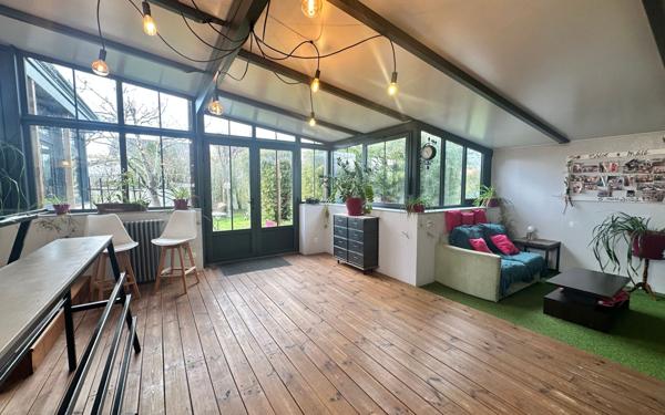 Maison à vendre    5 pièces • 125 m2 Saintes