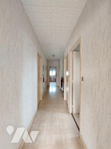 A VENDRE RENNES (35)  Sur la route qui mène à Vezin le Coquet et St Brieuc  Maison de 1970 de 1...