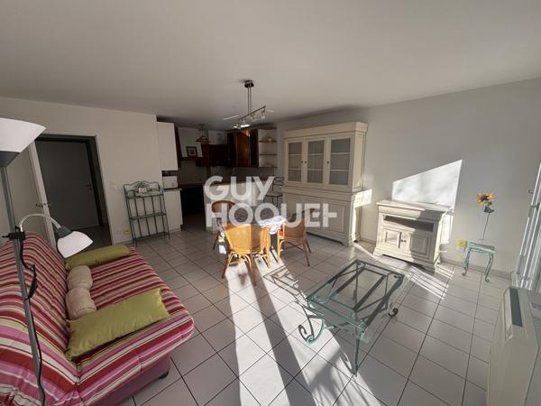 APPARTEMENT À LOUER DE 2 PIÈCES DE 51,00 M²