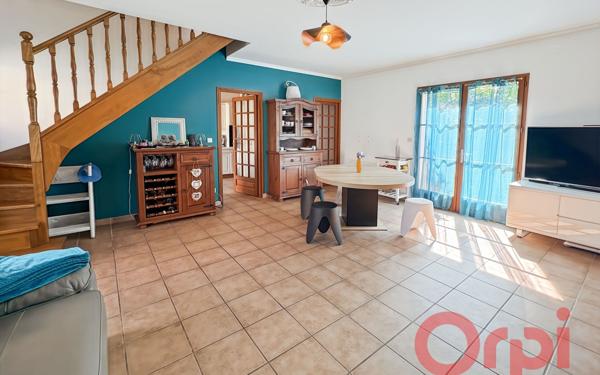 Maison à vendre    6 pièces •  Saint-Amand-Montrond