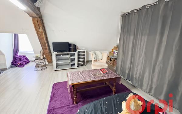Maison à vendre    6 pièces •  Saint-Amand-Montrond