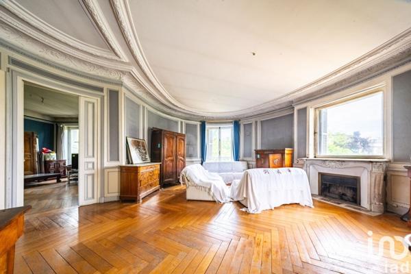 Appartement 4 pièces de 148 m² à Dijon (21000)