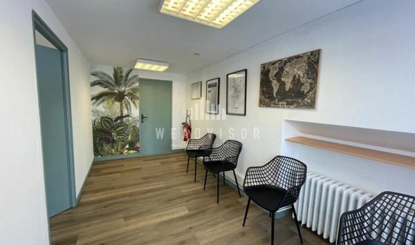 A LOUER : LOCAL COMMERCIAL DE 57,71 M² AVEC CAVE