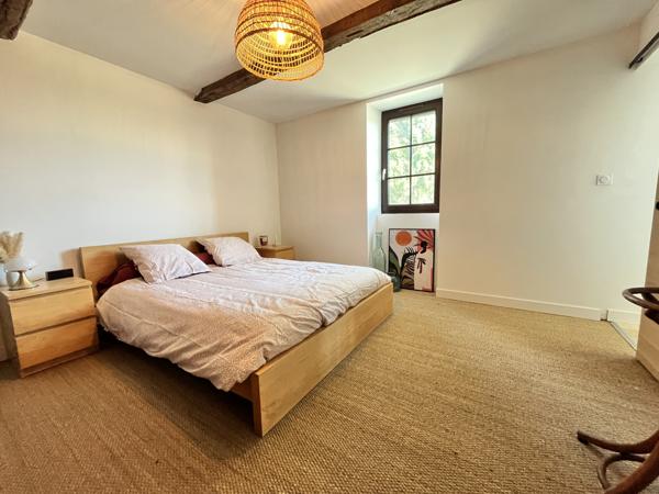 Mauvezin (32120) Maison de caractère en pierre — 152 m² de douceur de vivre et lumière.