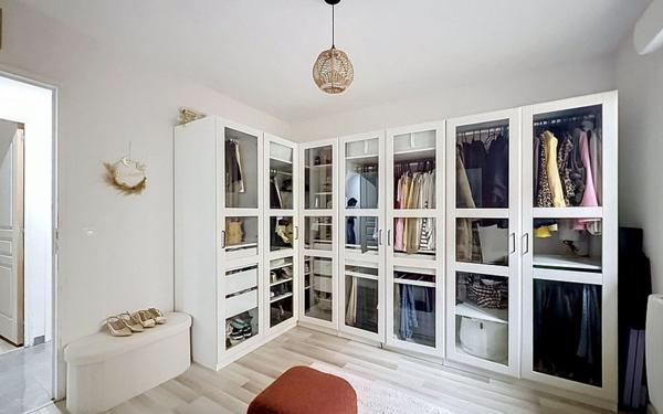 Maison à vendre    4 pièces •  Écuisses