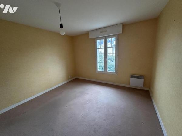 SAINT MALO - Courtoisville / Rochebonne- Appartement Spacieux et lumineux avec vue mer et garage