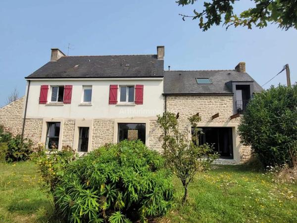 Vente Maison 4 pièces 165 m2 à Ploemel