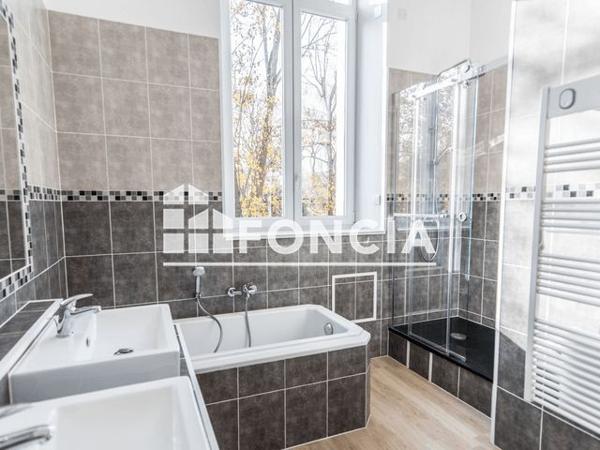 Location Appartement 3 pièces 67.3 m² - 10 RUE GOIOT Reims 51100