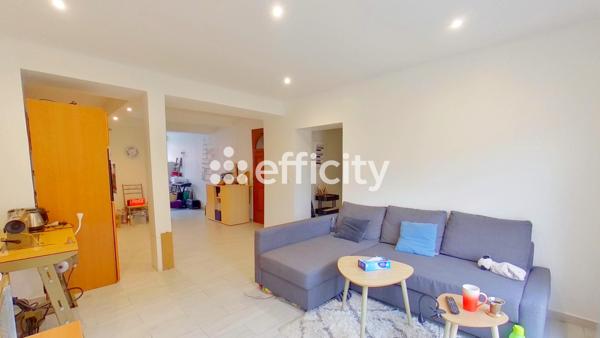 Maison
         10 pièces
        - 161 m² Exclusivité 372 750 € *