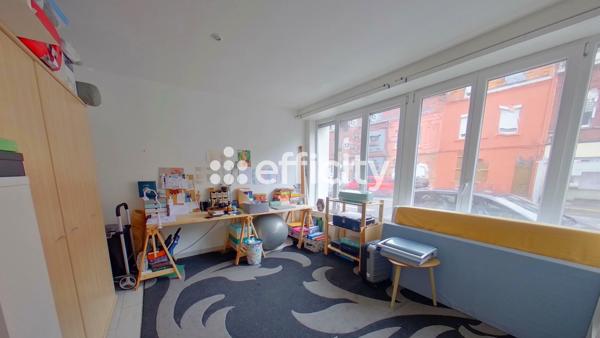 Maison
         10 pièces
        - 161 m² Exclusivité 372 750 € *