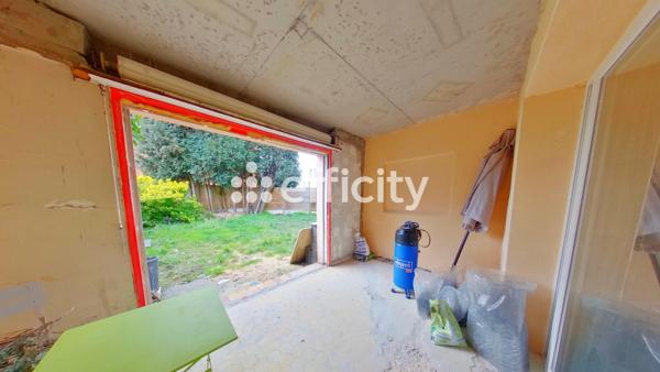 Maison
         10 pièces
        - 161 m² Exclusivité 372 750 € *