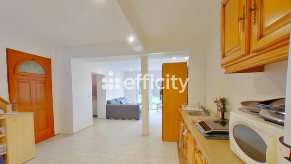 Maison
         10 pièces
        - 161 m² Exclusivité 372 750 € *