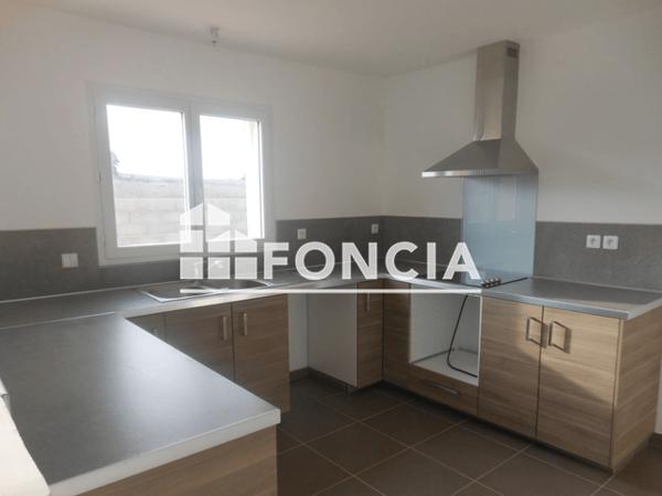 Location Maison 5 pièces 133.06 m² - RUE JULIETTE GRECO Sauvian 34410