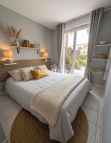 Appartement
         3 pièces
        - 41 m² 258 000 € *