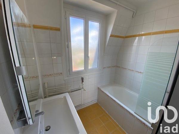 Appartement 2 pièces de 48 m² à La Garenne-Colombes (92250)