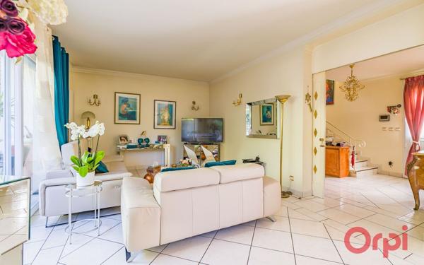 Maison à vendre    5 pièces • 263 m2 Bagnolet