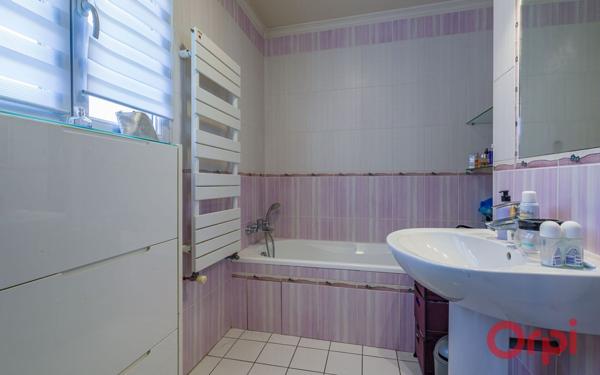 Maison à vendre    5 pièces • 263 m2 Bagnolet