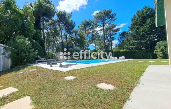 Maison
         6 pièces
        - 207 m² Bien prestige 890 000 € *
