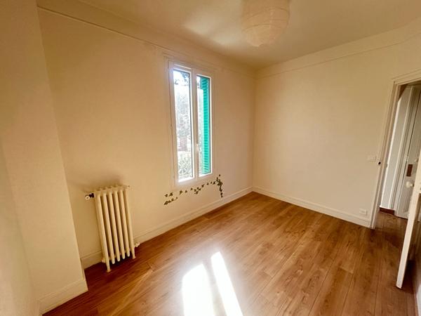 LOCATION MAISON / 76m² / LES LILAS