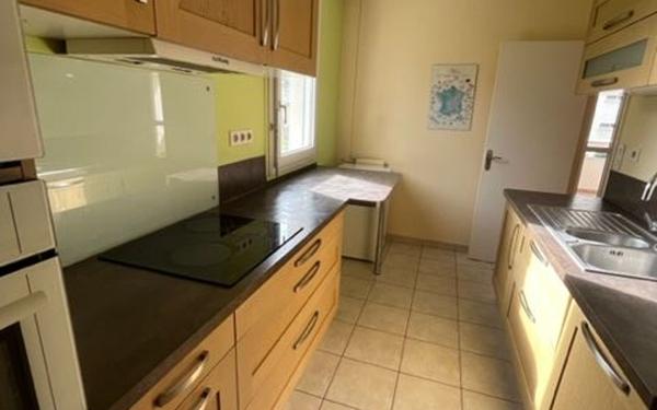 Appartement à louer    4 pièces • 83,52 m2 Compiègne