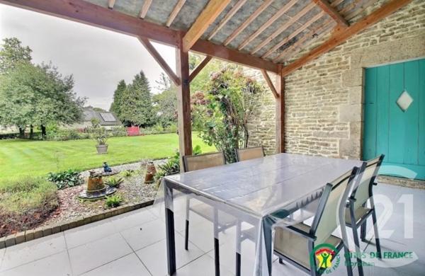 Maison à vendre  7 pièces - 210 m 2   VANNES  - 56