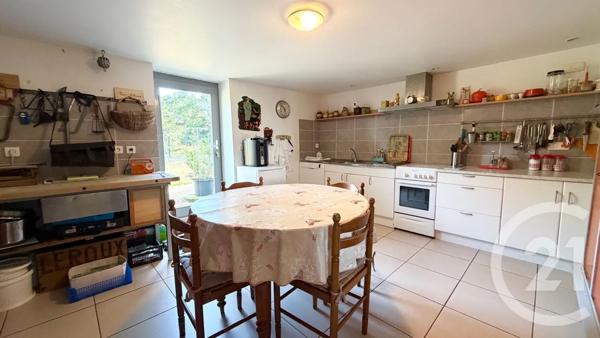 Maison à vendre  7 pièces - 210 m 2   VANNES  - 56