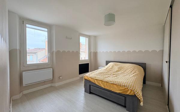 Appartement à vendre    3 pièces •  Solliès-Pont