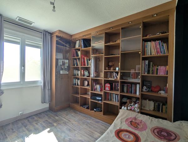 Maison
         4 pièces
        - 95 m² Exclusivité 354 000 € *