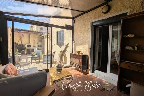 Maison
         4 pièces
        - 95 m² Exclusivité 354 000 € *