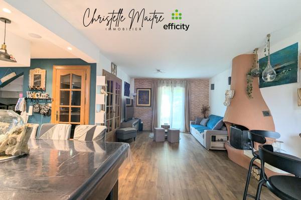 Maison
         4 pièces
        - 95 m² Exclusivité 354 000 € *