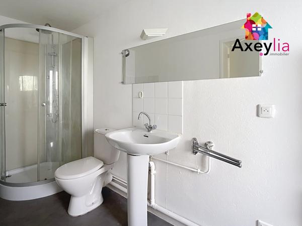 Roanne (42300) A VENDRE - ROANNE MULSANT - MAISON AVEC DEUX CHAMBRES, TERRAIN DÉPENDANCE ET APPARTEMENT T2 INDÉPENDANT