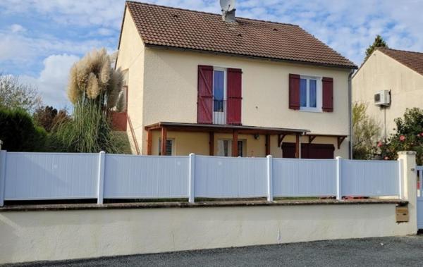 Vente Maison De village à rafraîchir Boussac   