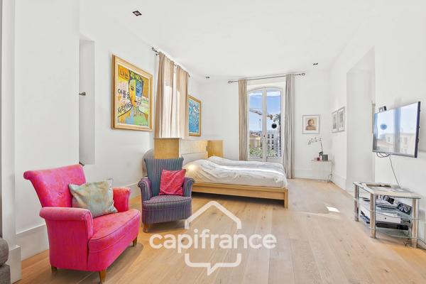 Maison à vendre 10 pièces VENCE (06)