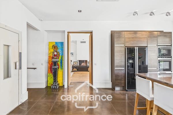 Maison à vendre 10 pièces VENCE (06)